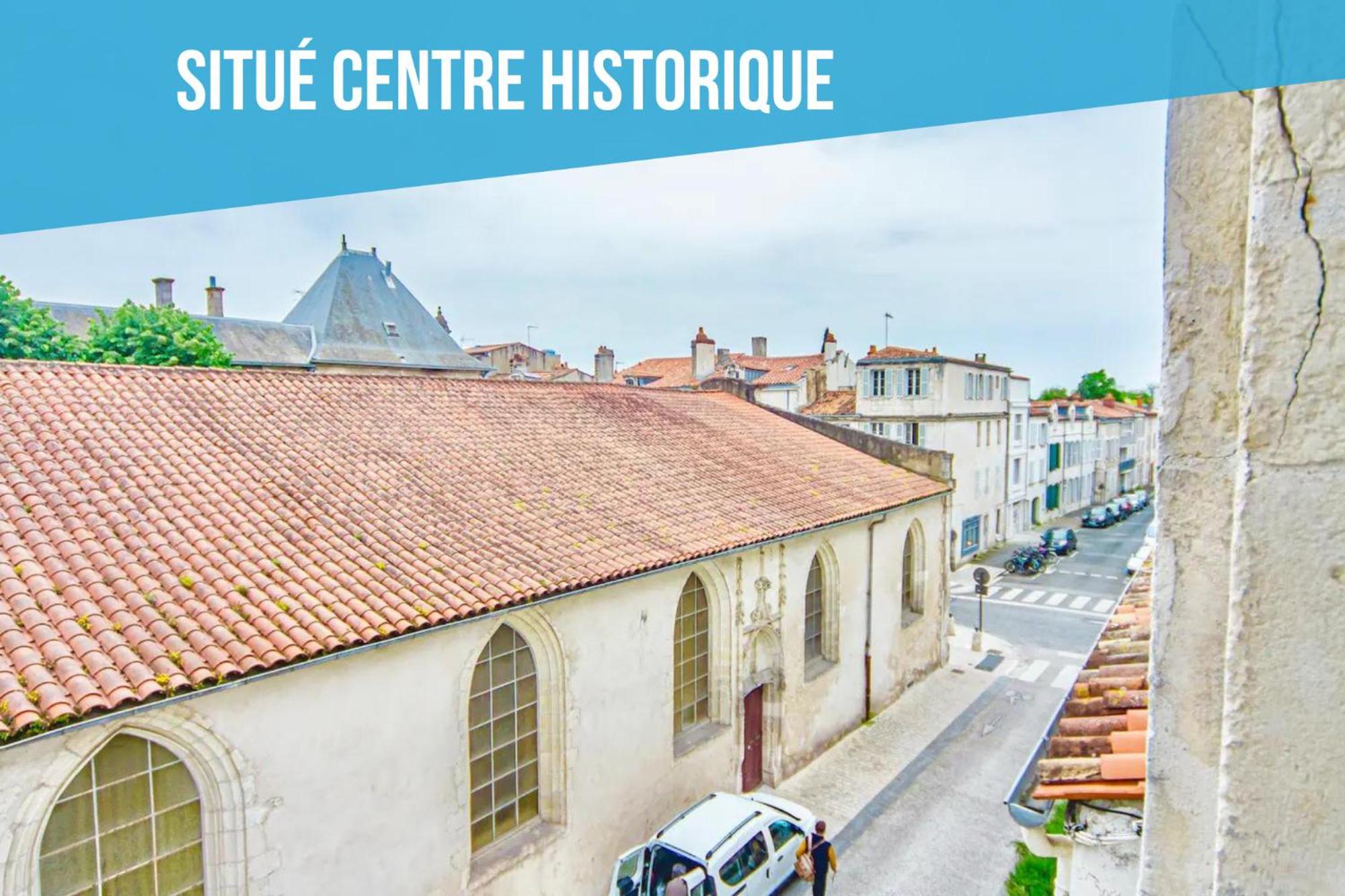 Repaire Central - Chic & Moderne - Wifi Gratuit - Parfaitement Equipe - Centre-Ville Historique ラ・ロシェル エクステリア 写真
